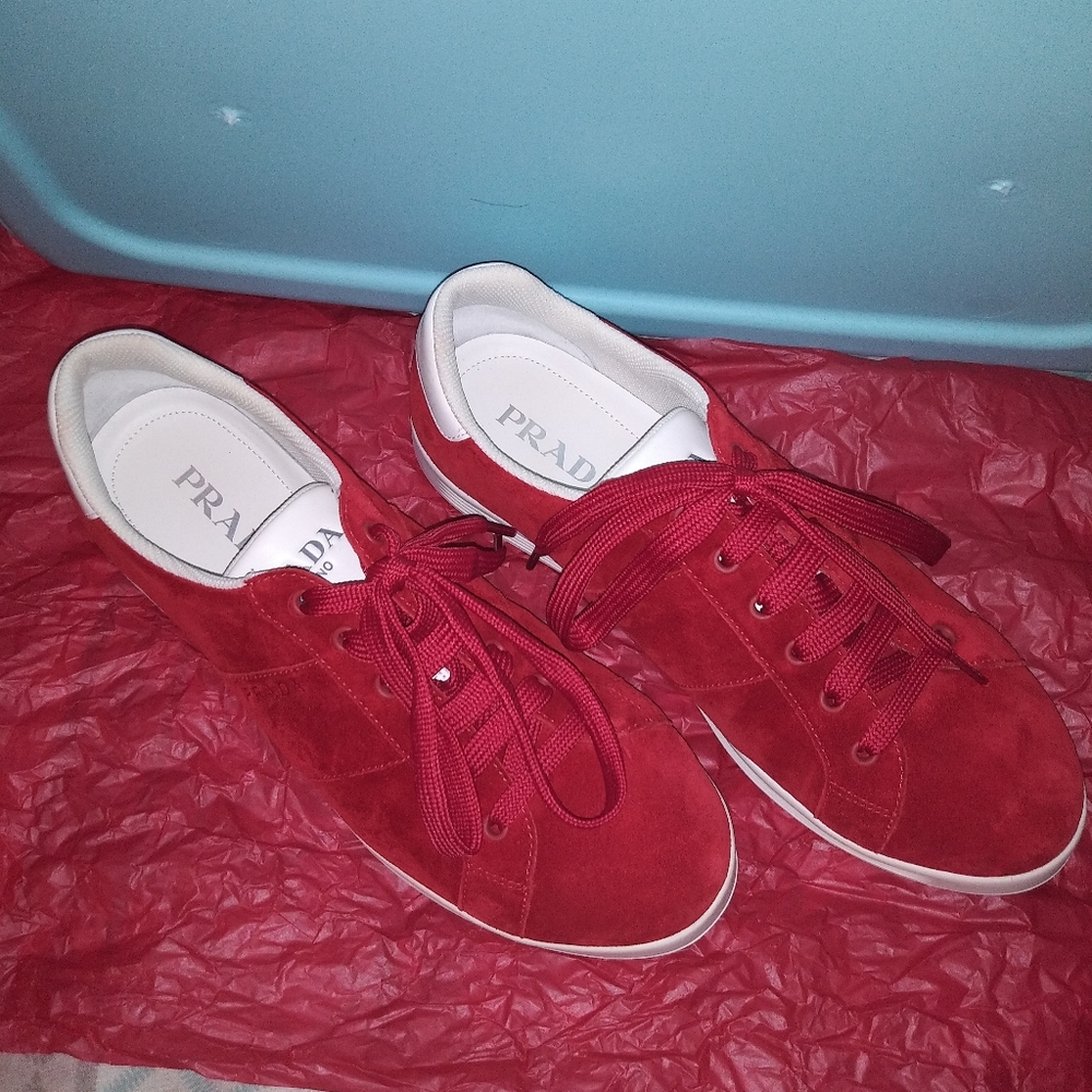 Traded*Up*For*Trade*Mens Red Sneakers - Picture 5 of 8